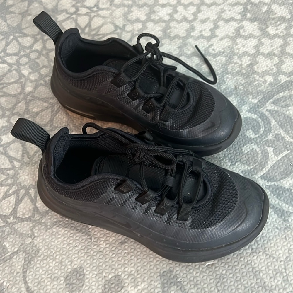 Toddler Nike shoes